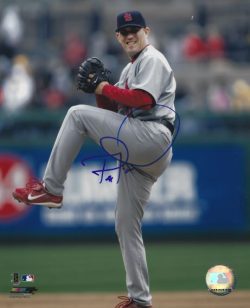 AUTOGRAPHED BRADEN LOOPER 8x10 St. Louis Cardinals Photo