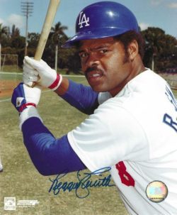 AUTOGRAPHED REGGIE SMITH 8x10 Los Angeles Dodgers Photo