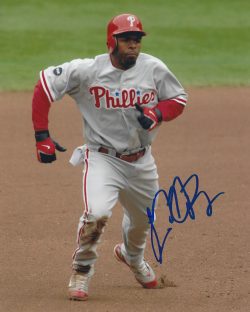 AUTOGRAPHED Michael Bourn 8X10 Philadelphia Phillies Photo