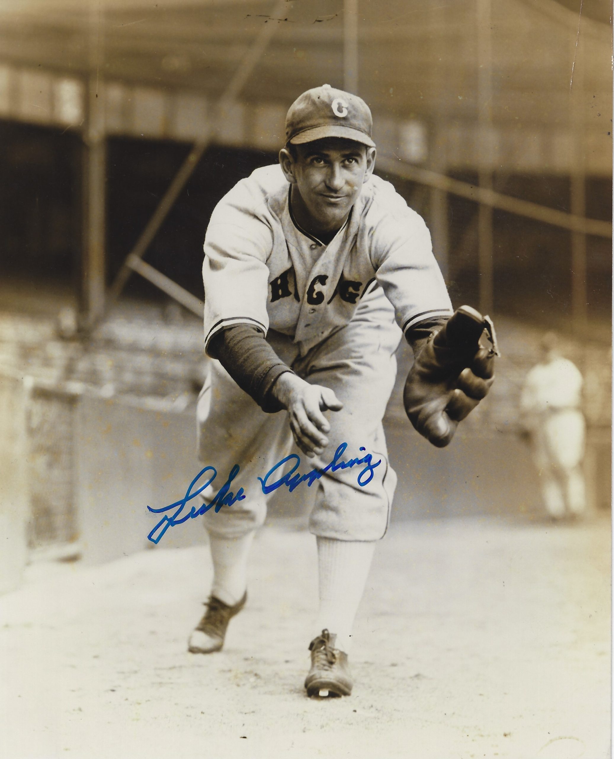 Autographed LUKE APPLING 8x10 Chicago White Sox Photo - Main Line Autographs