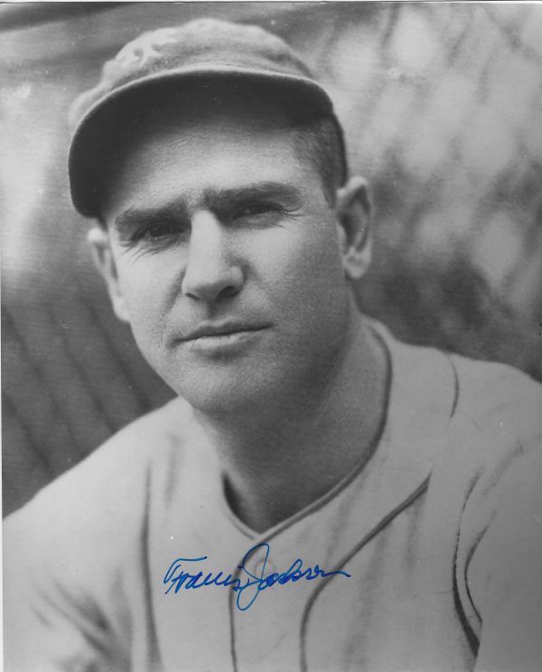 Autographed TRAVIS JACKSON 8x10 New York Giants Photo