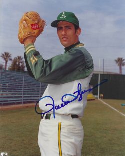 Autographed ROLLIE FINGERS 8x10 Oakland A's photo