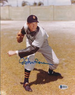 Autographed HAL NEWHOUSER 8x10 Detroit Tigers  Photo