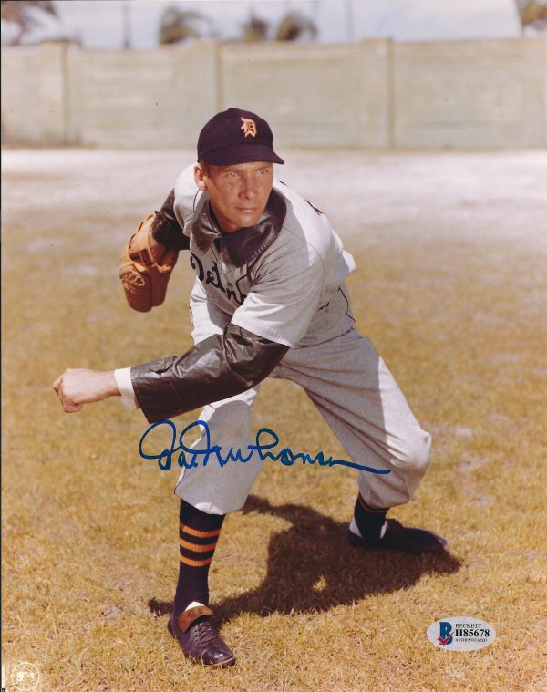 Autographed HAL NEWHOUSER 8x10 Detroit Tigers  Photo