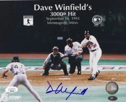 Autographed  DAVE WINFIELD 8X10 Minnesota Twins Photo JSA