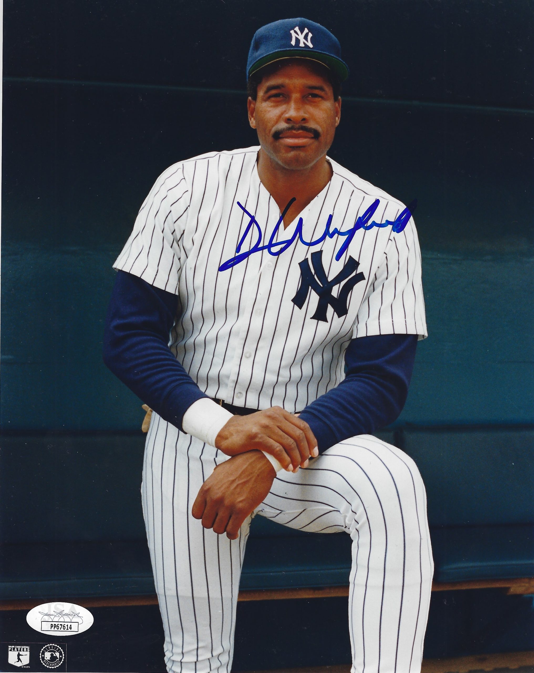 Dave Winfield Autographed Baseball