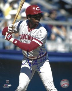 AUTOGRAPHED TERRY MCGRIFF 8x10 Cincinnati Reds Photo