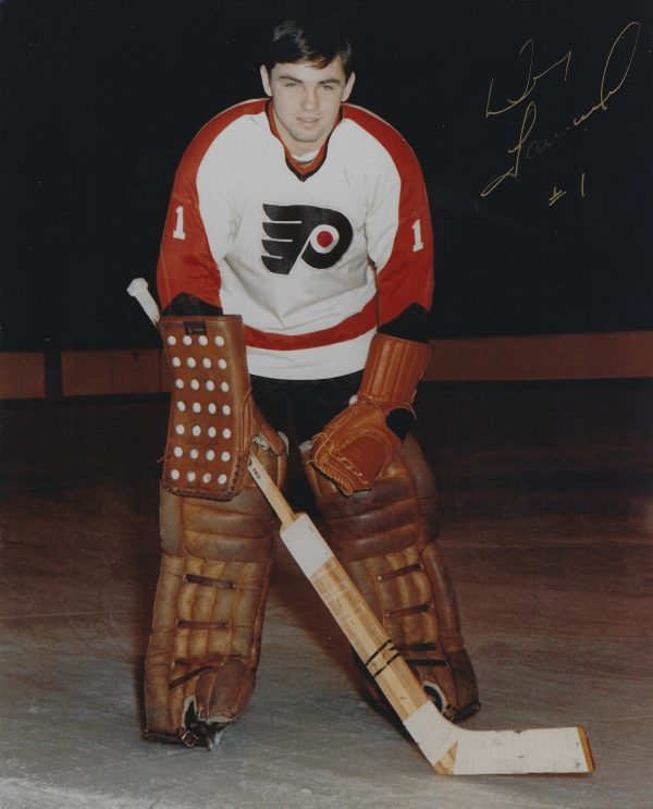 Autographed  DOUG FAVELL 8x10 Philadelphia Flyers Photo