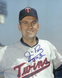 AUTOGRAPHED JIM PERRY "1970 Cy" 8x10 Minnesota Twins photo