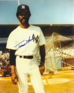 AUTOGRAPHED TOMMY HARPER 8x10 New York Yankees Photo