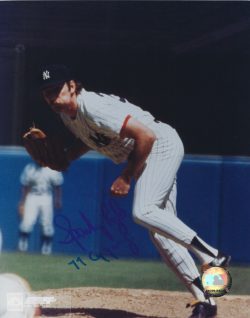 AUTOGRAPHED SPARKY LYLE 8x10 New York Yankees Photo