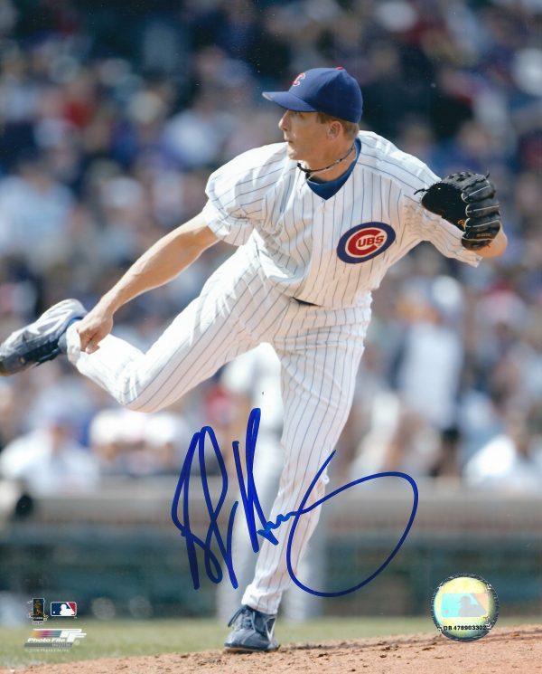 AUTOGRAPHED BOBBY HOWRY 8X10 Chicago Cubs Photo