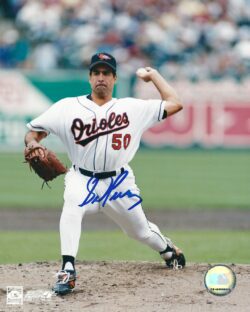 AUTOGRAPHED SID FERNANDEZ 8X10 Baltimore Orioles Photo