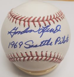 Autographed GORDON LUND 1969 SEATTLE PILOTS Official Major League Baseball