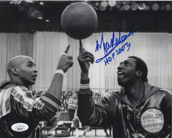 Autographed MEADOWLARK LEMON 8x10 HARLEM GLOBETROTTERS  photo JSA