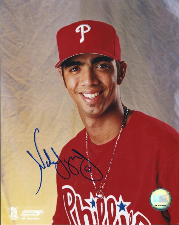 AUTOGRAPHED NELSON FIGUEROA 8x10 Philadelphia Phillies photo