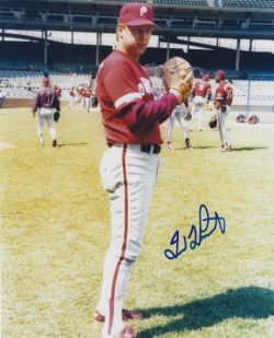 AUTOGRAPHED DAVE LAPOINT 8x10 Philadelphia Phillies Photo