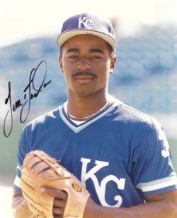 AUTOGRAPHED TOM GORDON 8x10 Kansas City Royals Photo