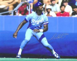 AUTOGRAPHED FRANK WHITE 8x10 Kansas City Royals