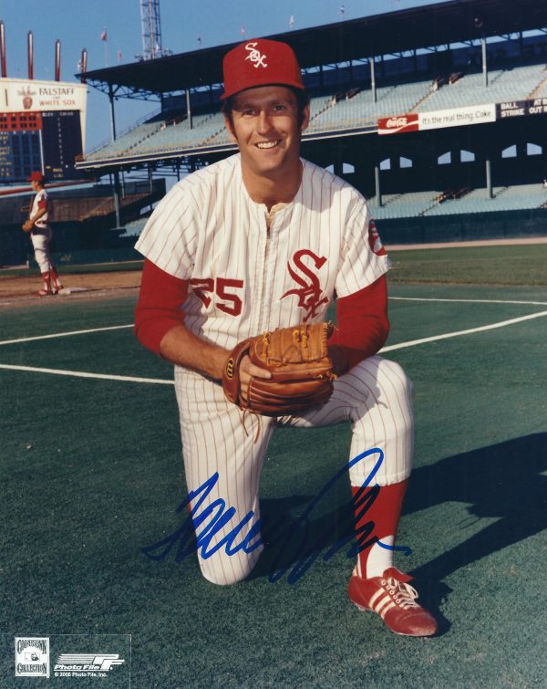 AUTOGRAPHED TOMMY JOHN 8x10 Chicago White Sox Photo