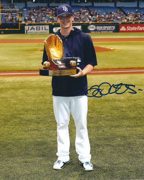 Autographed JERMEY HELLICKSON 8X10 Tampa Bay Rays Photo.