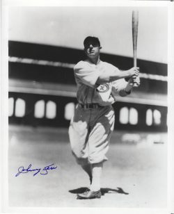 AUTOGRAPHED JOHNNY KERR 8x10 Chicago White Sox Photo