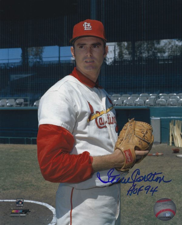 Autographed STEVE CARLTON 8x10 St. Louis Cardinals Photo