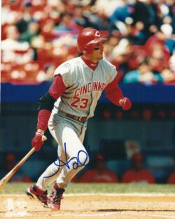AUTOGRAPHED HAL MORRIS 8x10 Cincinnati Reds Photo