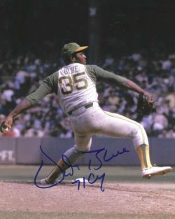 AUTOGRAPHED VIDA BLUE "71 CY" 8x10 Oakland A's Photo