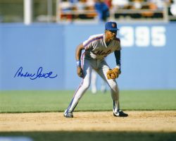 AUTOGRAPHED RAFAEL SANTANA 8x10 New York Mets photo