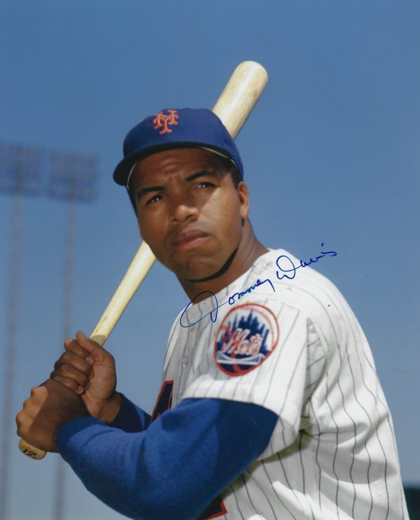 AUTOGRAPHED TOMMY DAVIS 8X10 New York Mets photo