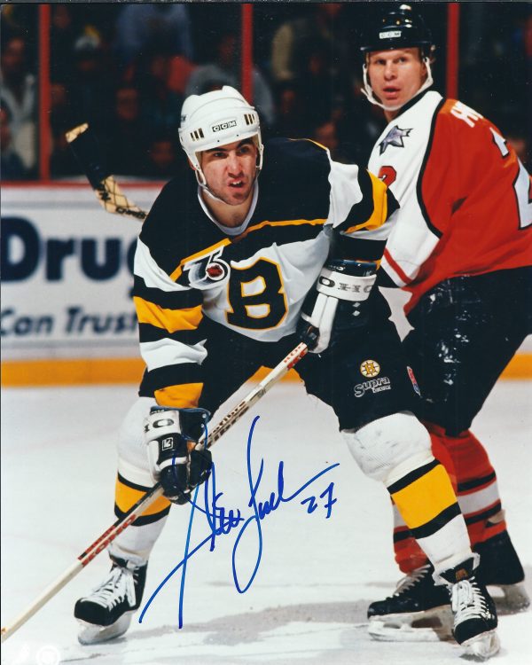 Autographed STEVE LEACH 8x10 Boston Bruins  Photo