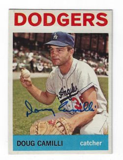 Autographed DOUG CAMILLI 1964 Topps Card
