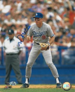AUTOGRAPHED MICKEY HATCHER 8x10 Los Angeles Dodgers photo