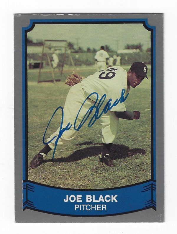 Autographed JOE BLACK Brooklyn Dodgers 1989 Pacific Legends Card