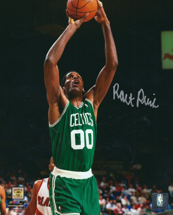 Autographed  ROBERT PARISH 8x10 BOSTON CELTICS photo