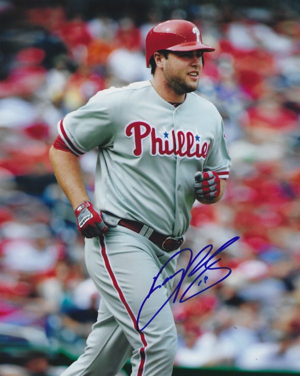 AUTOGRAPHED DARIN RUF 8X10 photo  Philadelphia Phillies