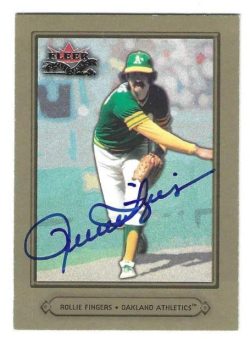 Autographed ROLLIE FINGERS Oakland A's 2002 FLEER FALL CLASSICS CARD