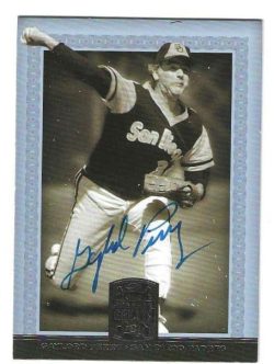 Autographed GAYLORD PERRY San Diego Padres 2005 DONRUSS GREATS CARD