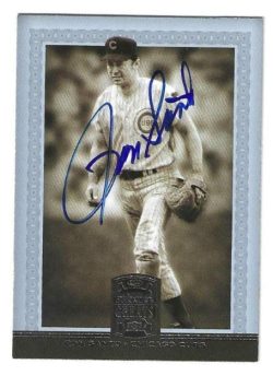 Autographed RON SANTO Chicago Cubs 2005 DONRUSS GREATS CARD