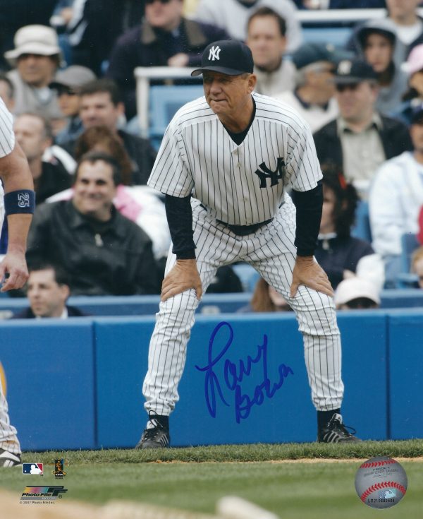 AUTOGRAPHED LARRY BOWA 8X10 photo  New York Yankees