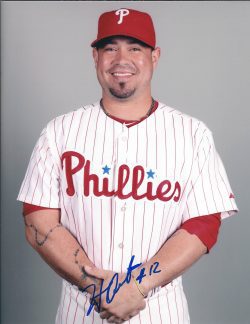 AUTOGRAPHED HUMBERTO QUINTERO 8X10 Philadelphia Phillies Photo