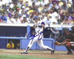 AUTOGRAPHED STEVE YEAGER 8X10 Los Angeles Dodgers photo