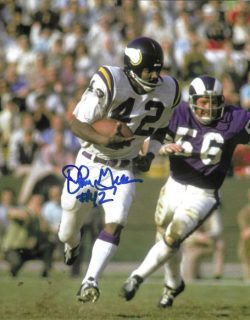 Autographed  JOHN GILLIAM 8X10 Minnesota Vikings Photo