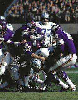 Autographed  KARL KASSULKE 8X10  Minnesota Vikings Photo