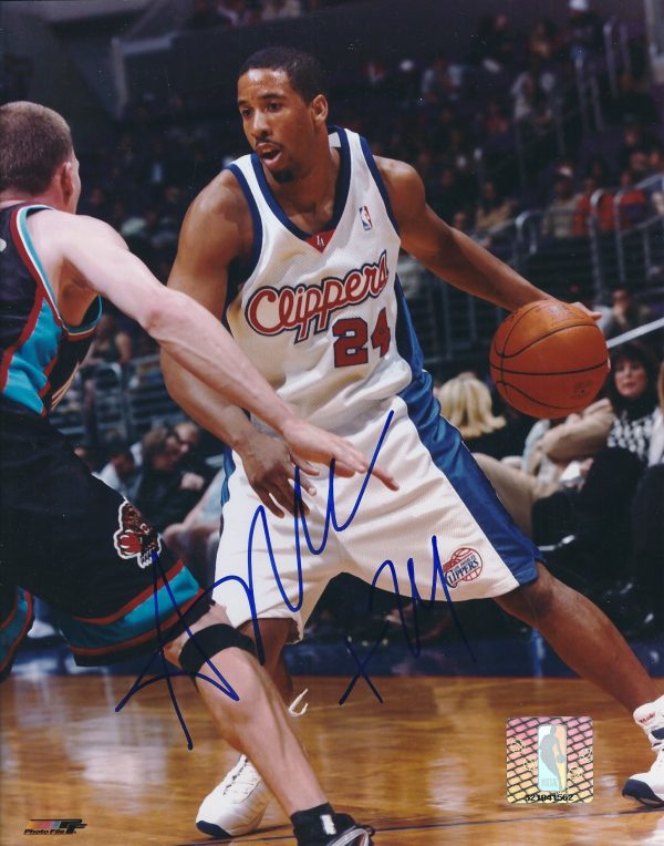 Autographed Andre Miller 8x10 Los Angeles Clippers Photo