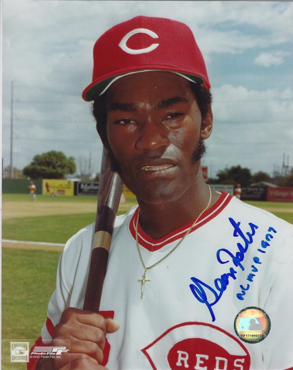 AUTOGRAPHED GEORGE FOSTER "NL MVP 1977" 8X10 Cincinnati Reds Photo