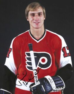 Autographed PAUL HOLMGREN 8X10 Philadelphia Flyers Photo