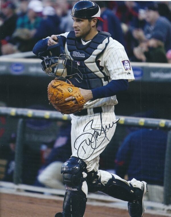AUTOGRAPHED DREW BUTERA 8X10 Minnesota Twins photo