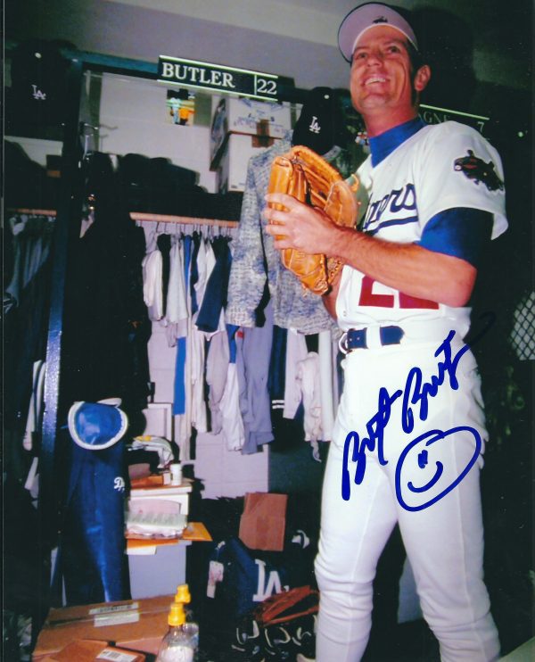 AUTOGRAPHED BRETT BUTLER 8x10 Los Angeles Dodgers photo